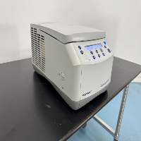 Eppendorf 5425R Refrigerated Centrifuge image 0